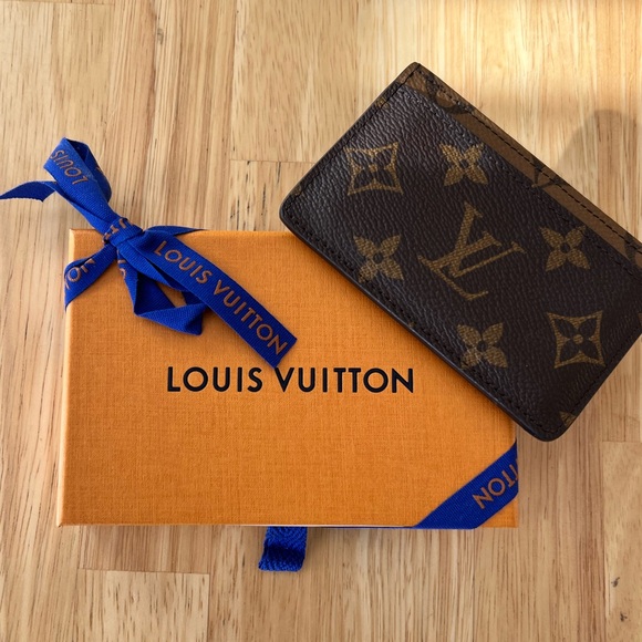 Louis Vuitton Card Holder - Picture 1 of 5